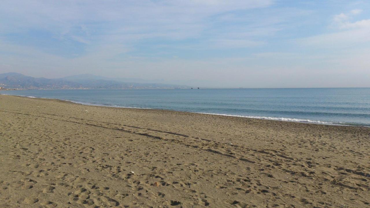 Sandy Playa Golf Málaga con Parking Exterior foto
